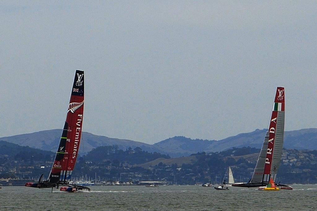 Around Mark 1 - Louis Vuitton Cup, Round Robin 4, Race 1, July 23, 2013 © John Navas 